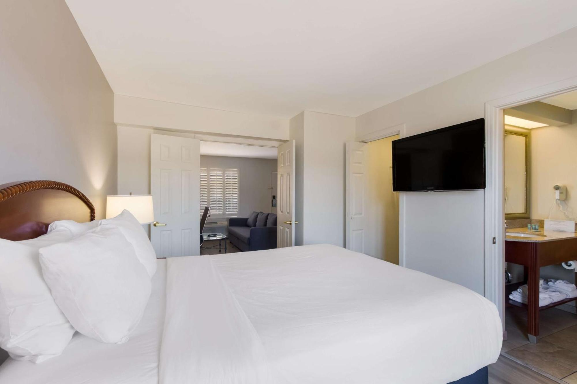 Surestay Plus Hotel By Best Western Tempe University Exterior foto